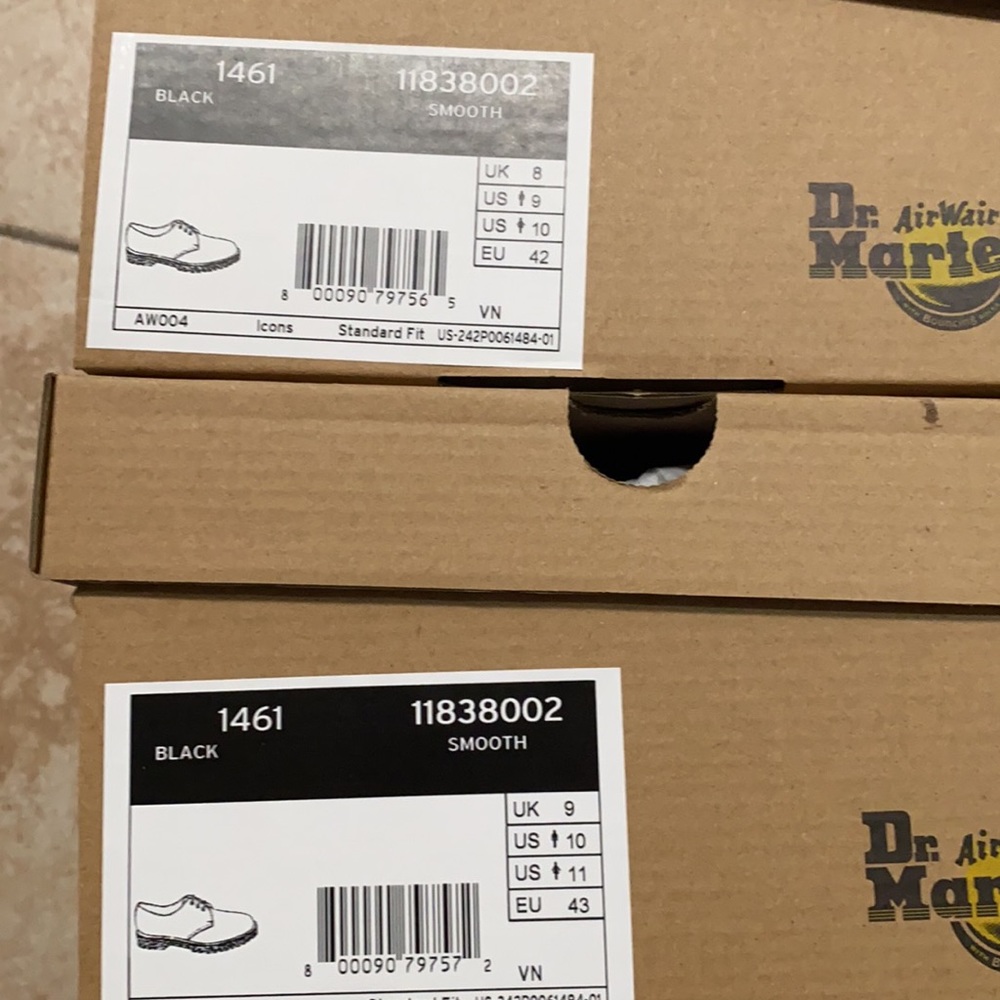 DR. MARTENS 1461 UNISEX SMOOTH LEATHER OXFORD SHOES - Picture 12 of 14